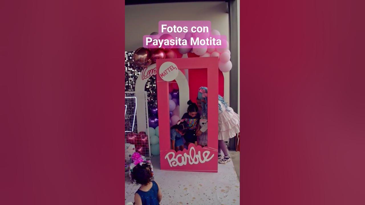 Fiesta y fotos en Caja de Barbie con Payasita Motita #payasitamotita #barbie  #fiestainfantil 