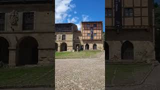 Santillana del Mar in Cantabria is considered one of the most beautiful villages in Spain! 💜