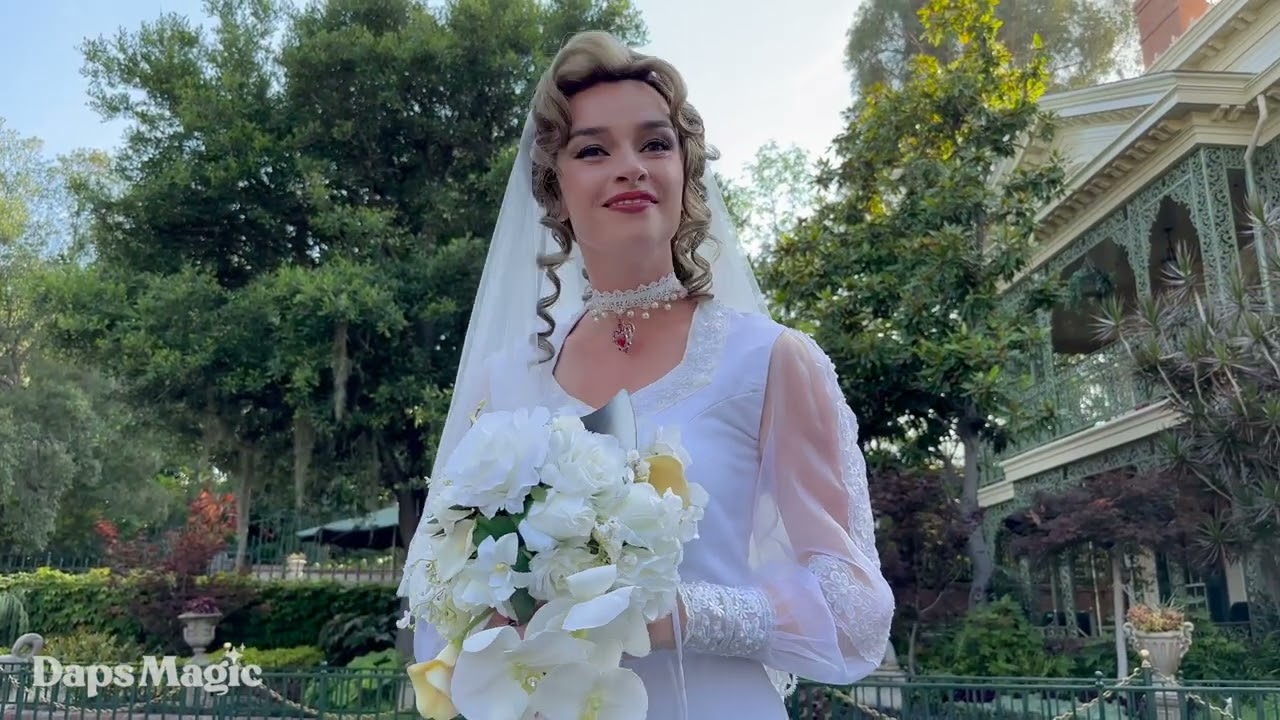 Constance Hatchaway at Haunted Mansion World Premiere at Disneyland Resort 4K