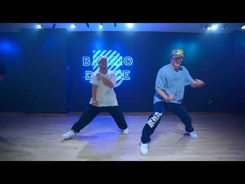 What to do Collab with Max Saron & AJ Reveal Chicago at Barrio Dance
