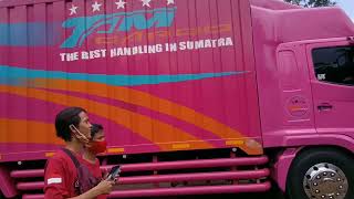 Mboisnya Ghina Tam Cargo Devi Driver Shadow 17