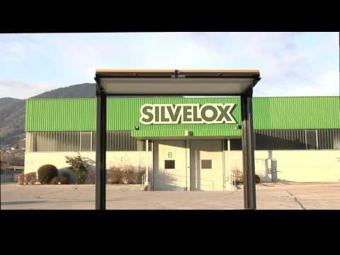  Silvelox Overlap Trackless Garage Door