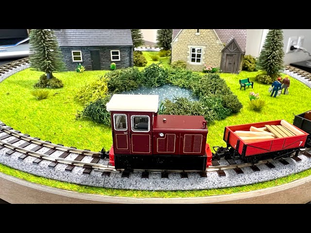 OO9 Micro Layout - Bachmann 392-027 (Baguley-Drewry) & Bachmann