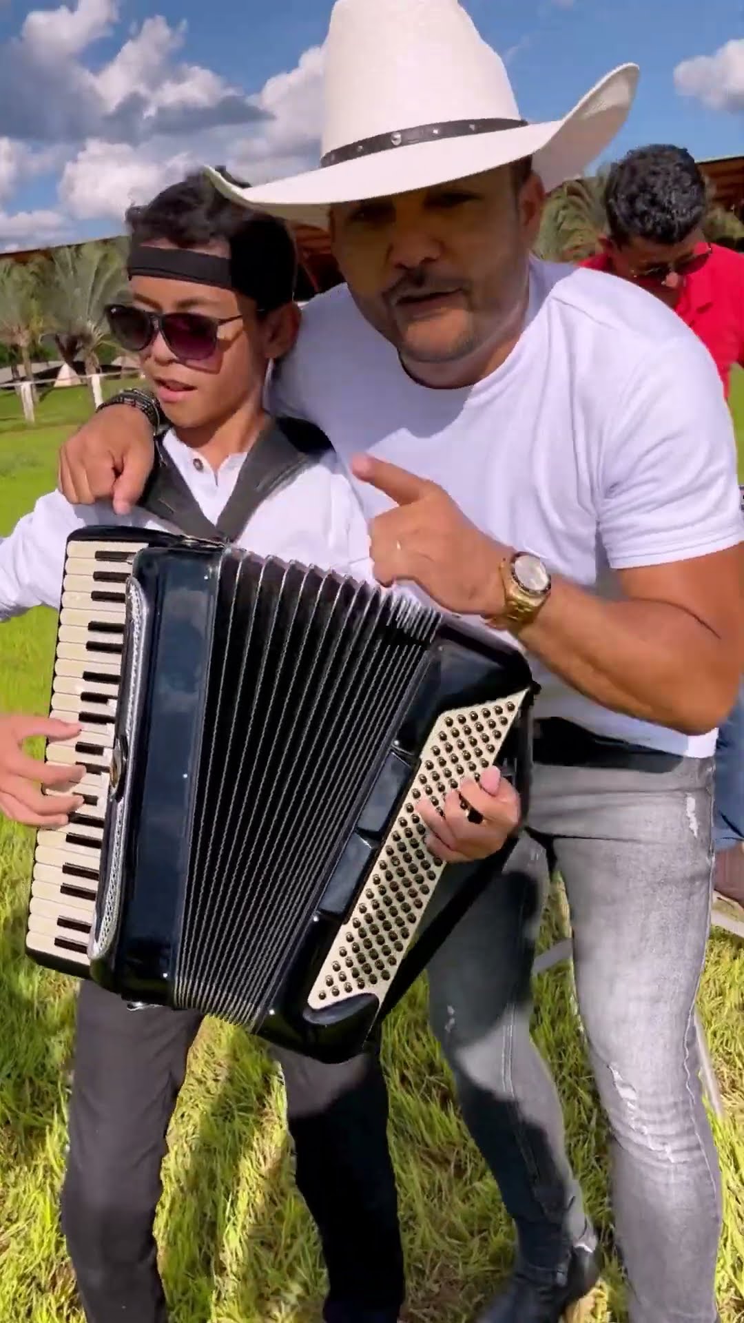 Só vou dançar se for com você mas não um sucesso com o leãozinho #boanoiteee