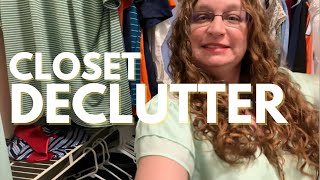 CLOTHES DECLUTTER || Minimalist Spring Capsule Wardrobe Tour and Try On | CLOSET DECLUTTER with Me!