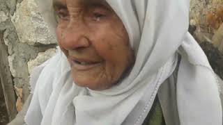 96 Yaşinda Nazi̇re Teyze Odun Yariyor Derdi̇ Var