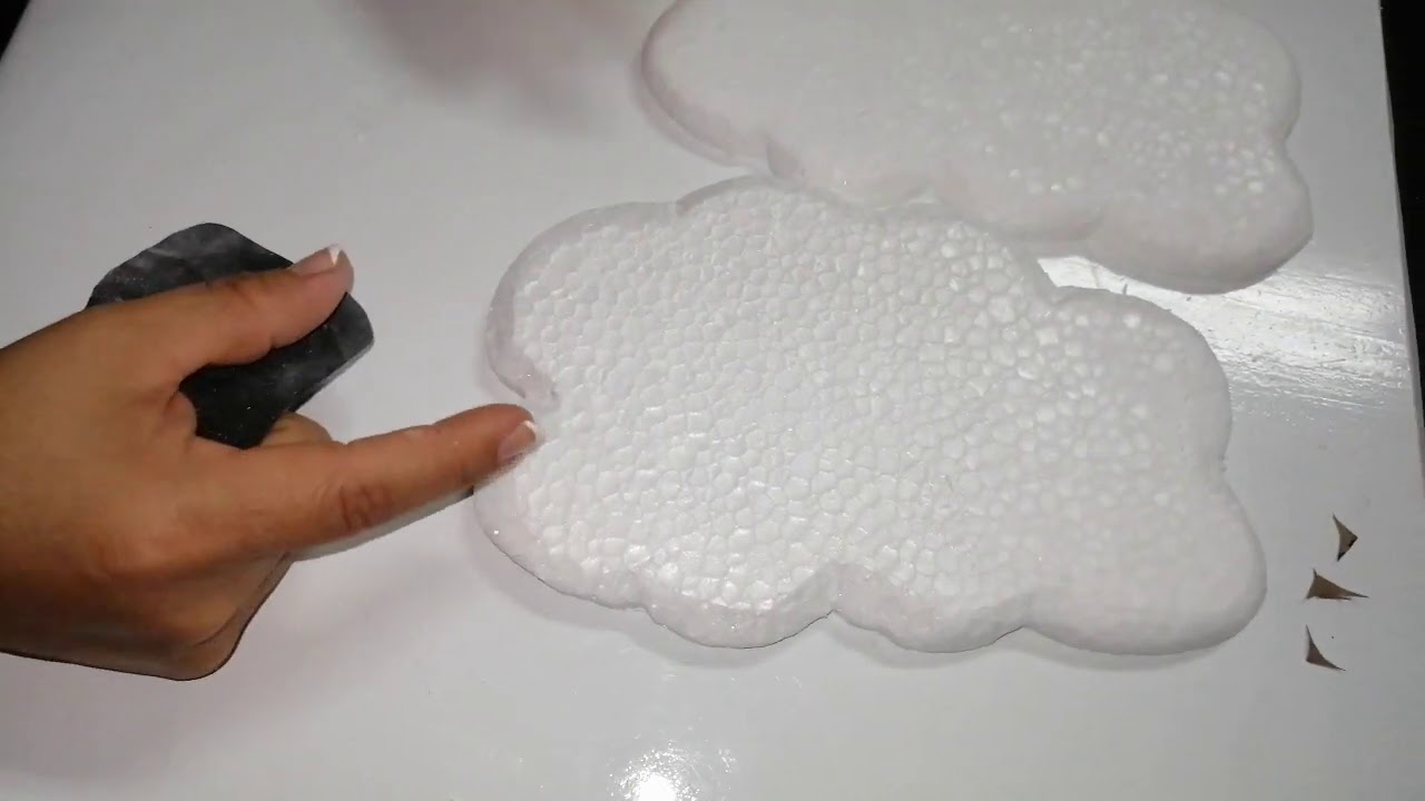 TÉCNICA DE LIJADO EN TECNOPOR - Nelly Benites