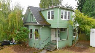 2407 N 44th St, Seattle, WA 98103