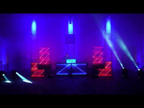 Tricky Disco Vol. 19 adlı videoyu YouTube'da izle Tricky Disco Vol. 19 adlı videoyu YouTube'da izle