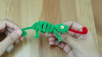 Diy pipecleaner chameleon, pipecleaner crafts for kids, easy at home