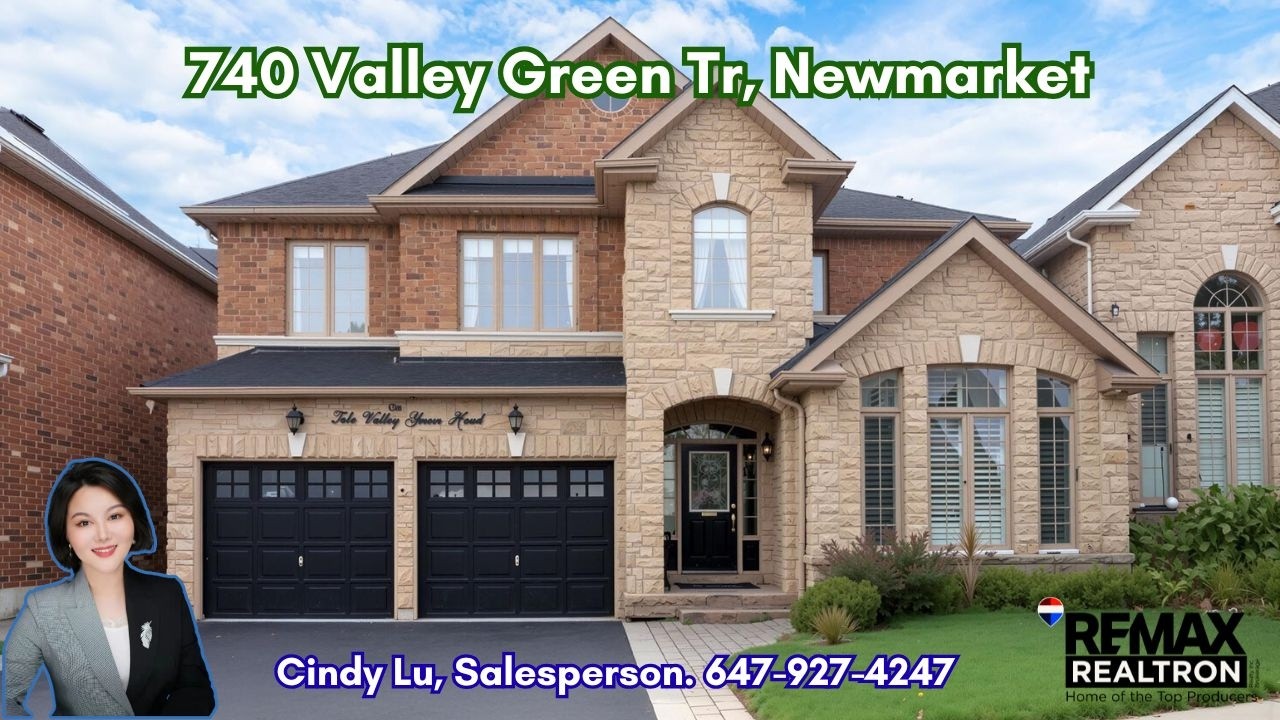 740 Valley Green Trail, Newmarket