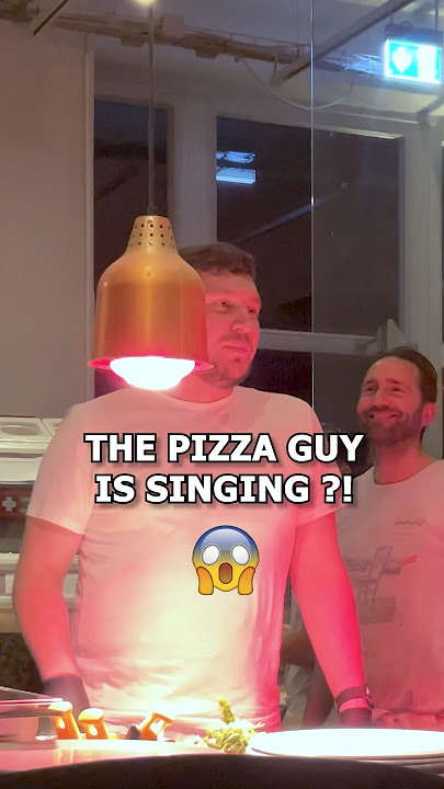 The Pizza Guy turned out to be the most AMAZING Opera Singer🤯😍
