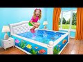 Historia Divertida De Piscina Y Aventura En Toboganes De Agua