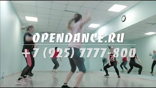 Zumba fitness в студии \