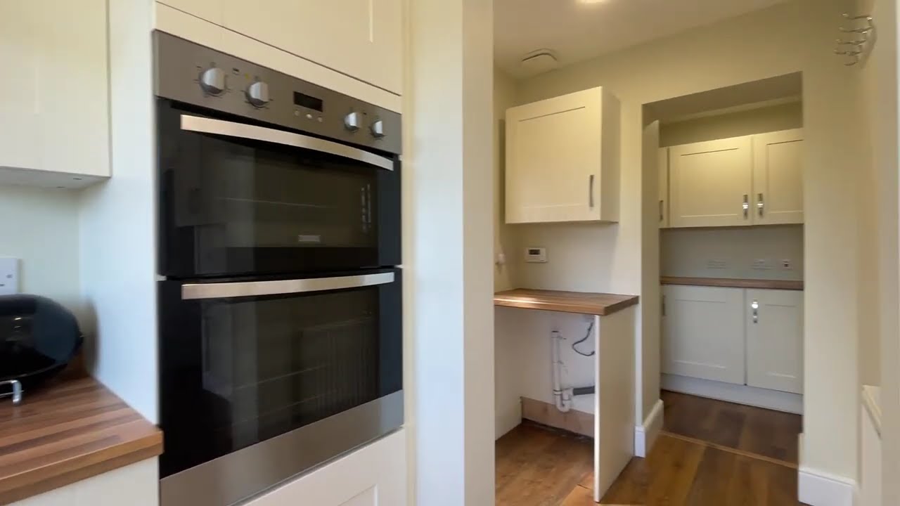 Acrau Hirion, Conwy, LL32