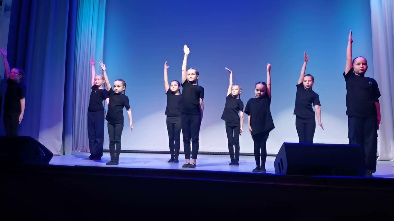 классический танец в школе искусств. классический танец дети. хореография для малышей. юные хореография. студия танцев.