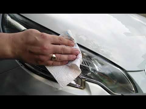 Comment rénover les phares de sa voiture ? - WD-40 Africa