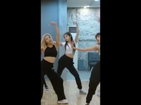 IZONE - Panorama (Dance Practice Hyewon Focus) MIRRORED