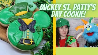 Cookie Talk: St. Patrick's Day Mickey Cookie