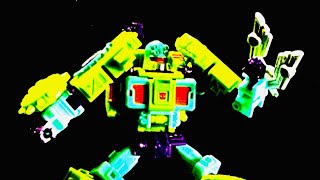 Hasbro Transformers Legacy Evolution Target Exclusive Deluxe Class R.I.D. Towline Review