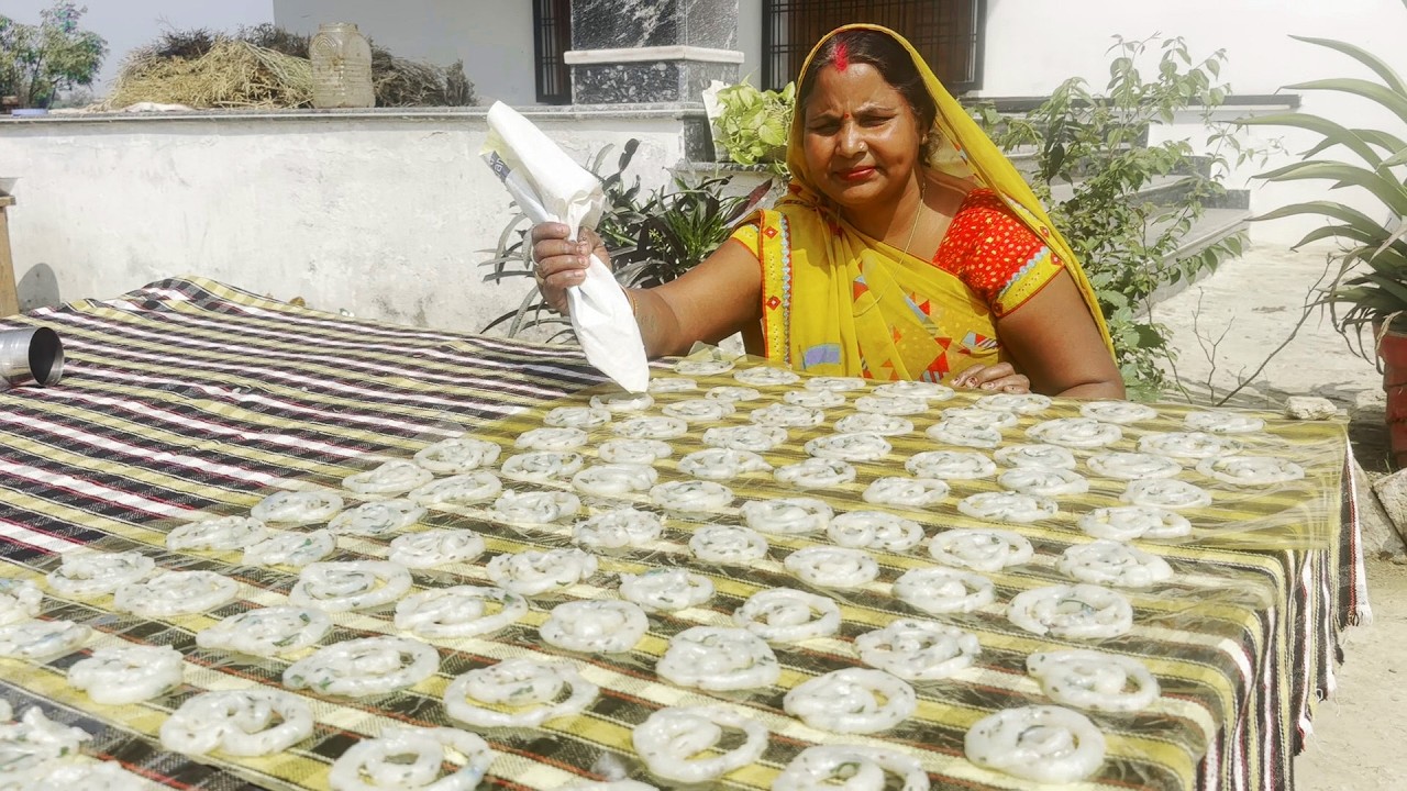 होली के मौके पर साबूदाना चकली चिप्स | एकदम खस्ता और टेस्टी | Crispy Snack