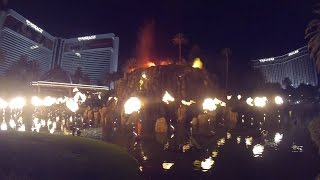Mirage Volcano / Fire Show // Las Vegas