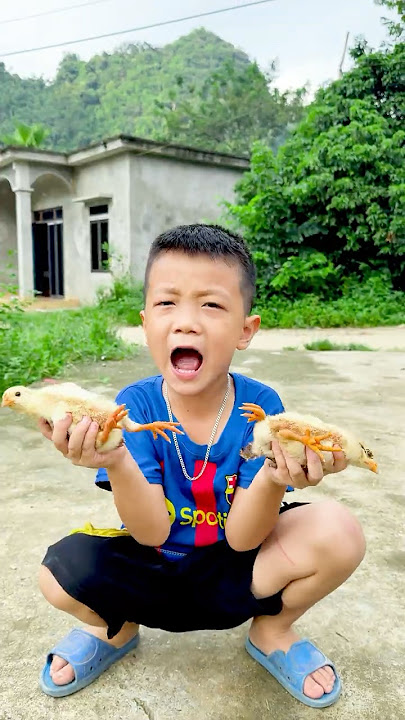 Mother and son are so funny 😱🤣🐇🦆🐓 #videoviral #ponnusword