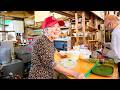 Why 78yo Female Master Serves $4 Tonkotsu Ramen with No Profit at 50yo Racetrack Shop #japanesefood