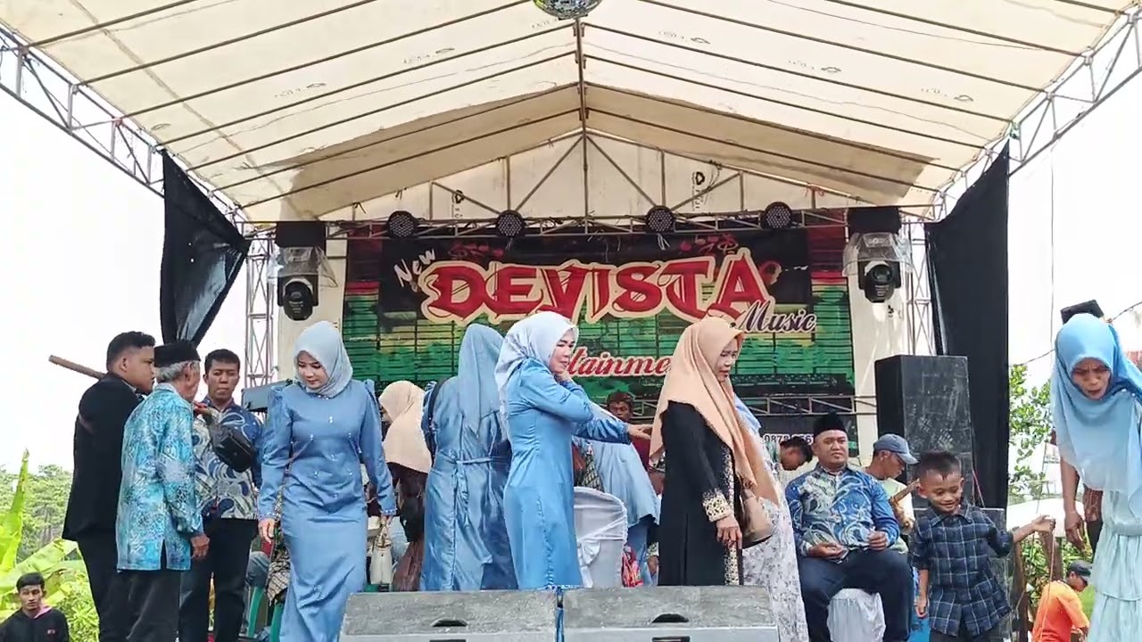 TEMOAN ACARA PACULAN PERNIKAHAN OMAT FEAT SILVI /PENGANTEN BARU/ DEVISTA MUSIC