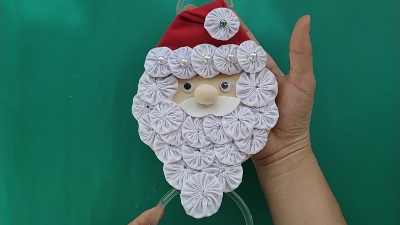 PAPAI NOEL FEITO COM FUXICO GASTANDO POUCO /DECORAÇÃO/PORTA PANO DE PRATO