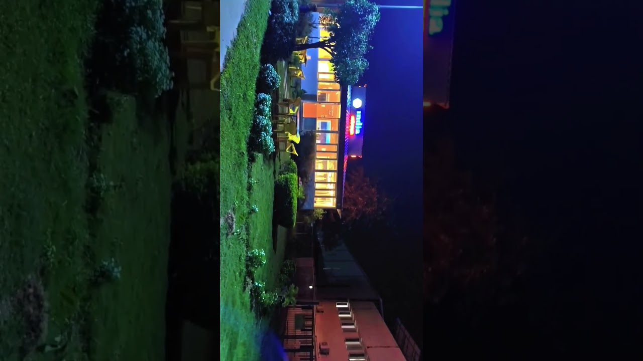 united at night 🌃