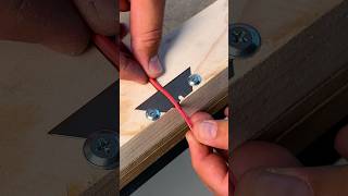 Simple Wire Stripping Trick 🔧⚡ #simple #wire #tricks