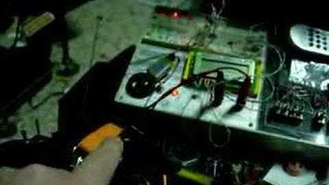 Test  pwm servo con pic 12f510 e led