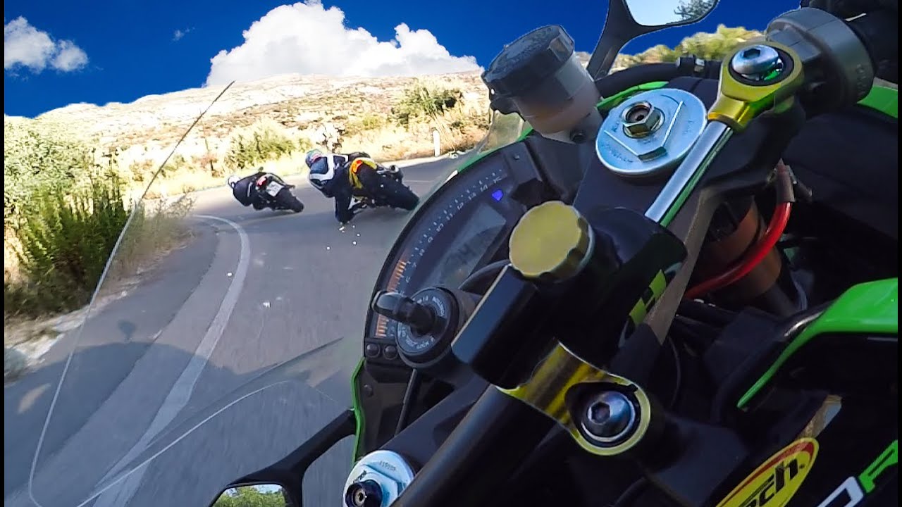 Kawasaki Ninja Zx10R In Action