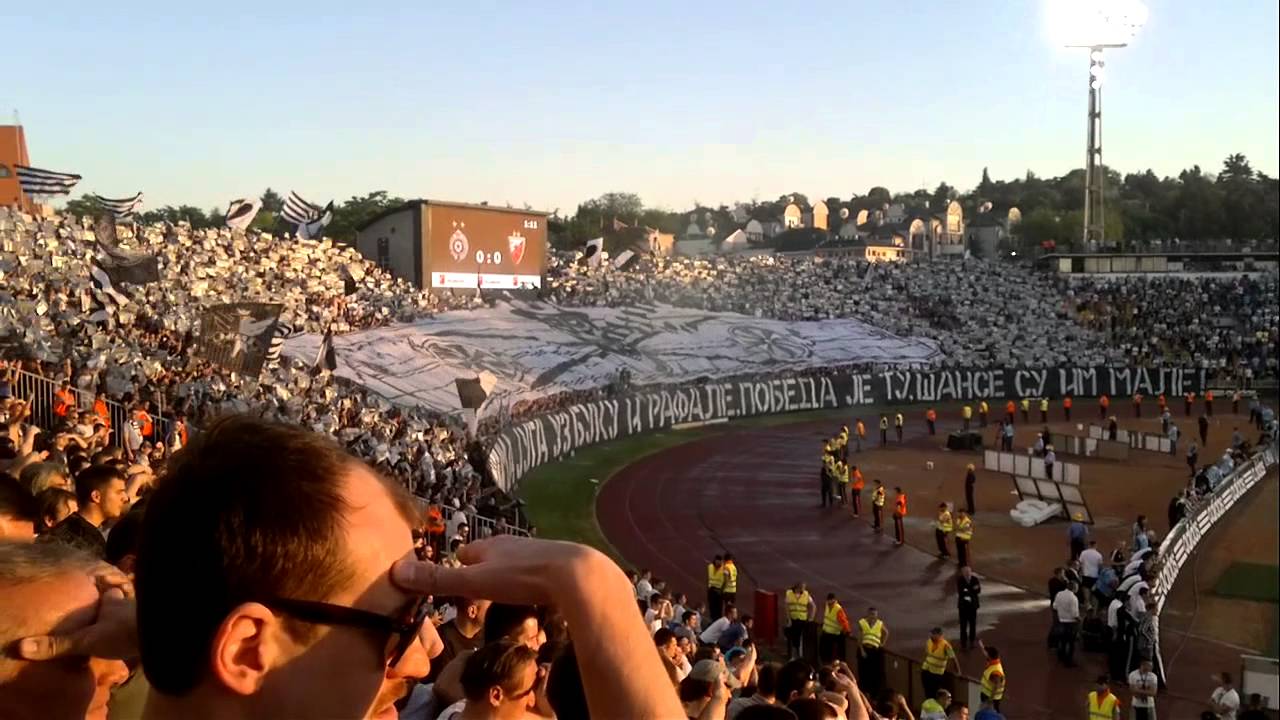 144 derbi Partizan - Crvena Zvezda supporters (18 may 2013)