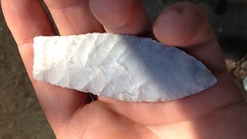 Mozarkite Hell Gap flintknapped by Steven Saffold