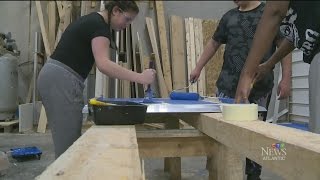 Maritime teenagers build accessibility ramps on Human Rights Day