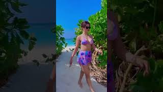 Urvashi rautela new hot video 2022