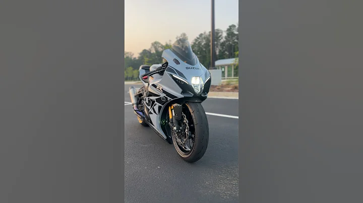 So Relaxing 😌 | 2022 Suzuki GSX-R1000R idle with full Titanium exhaust | Arata Delta 1