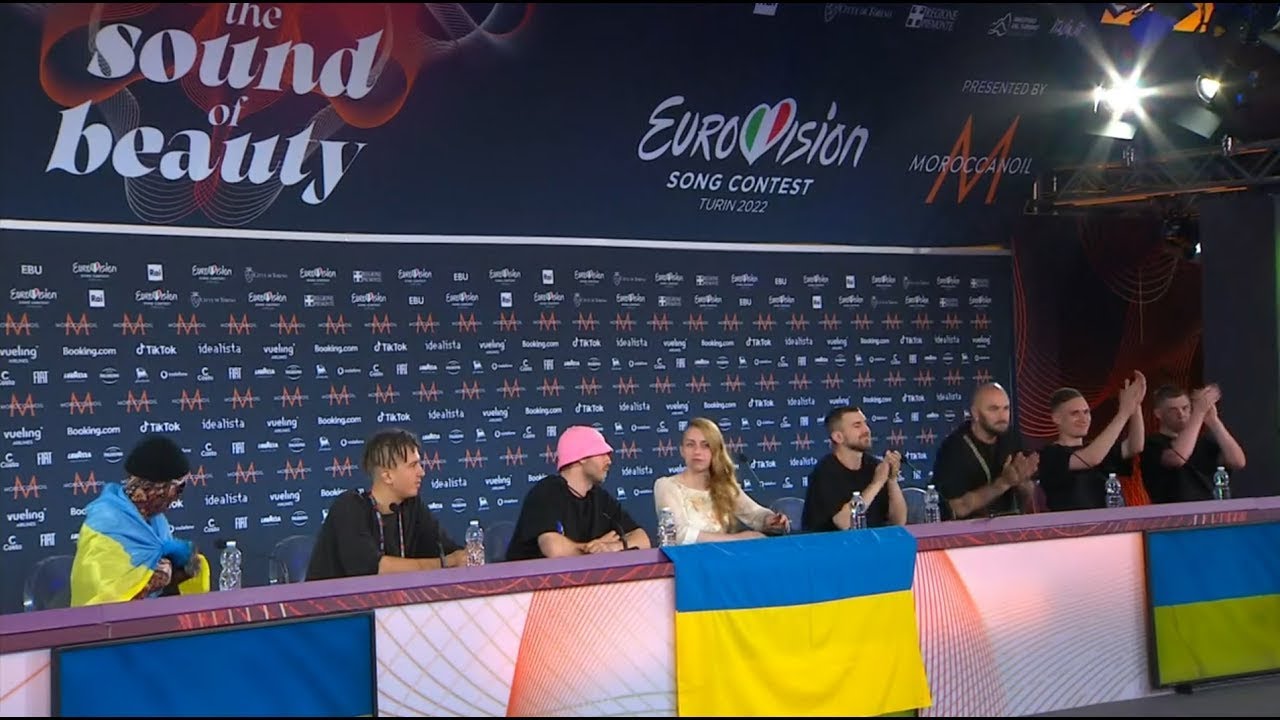 Birthday song for Oleh from KALUSH Orchestra (Winner's Press Conference, 