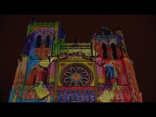 le spectacle chroma a la cathedrale d amiens youtube
