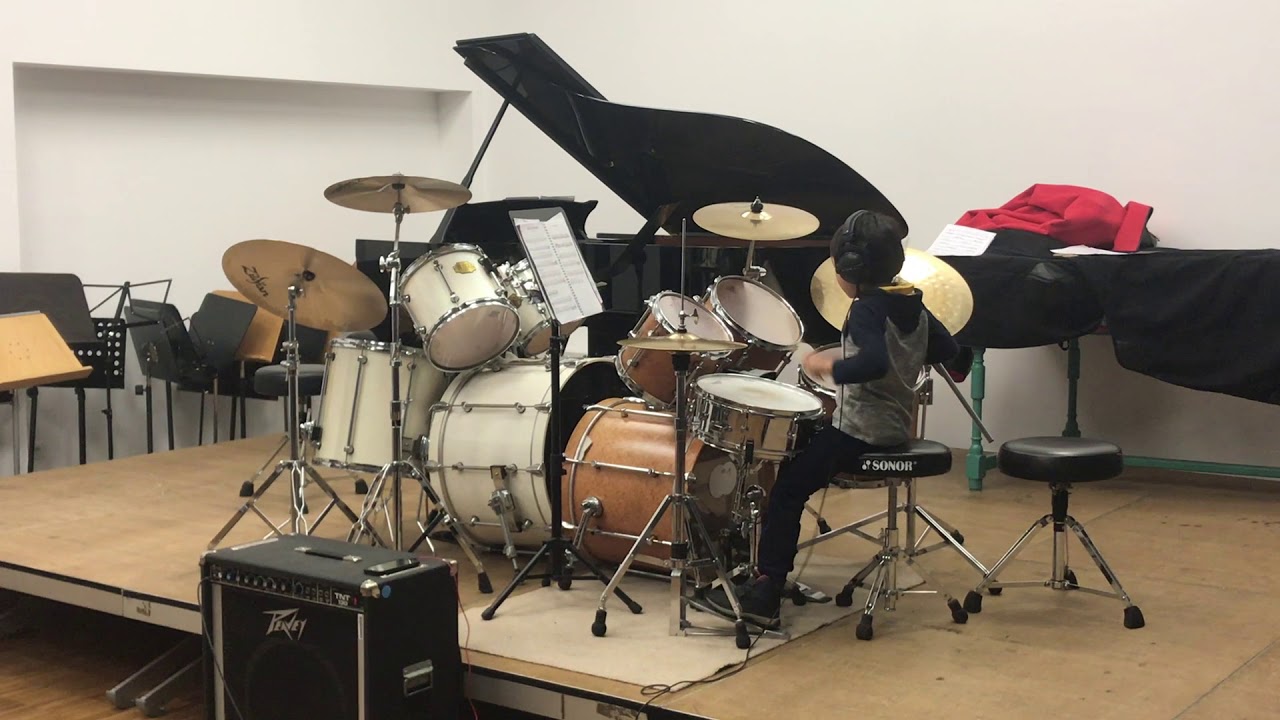 12.2019 Vorweinachten Klassenvorspiel - Erwin Hao Ze Li (7 J.) - Lehrer: Jörg Burgstahler