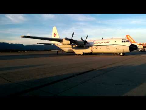 Pushback with reverse C-130 Hercules Air Algérie