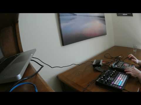 Slow Cl^p - Problem? | Novation Circuit Mono Station & Roland SP404 Live Beat ||