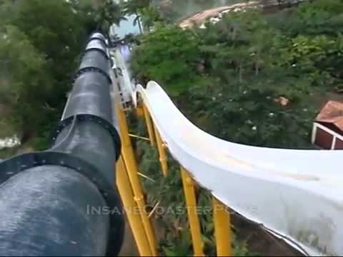 high-speed-water-slide-at-a'famosa-water-world