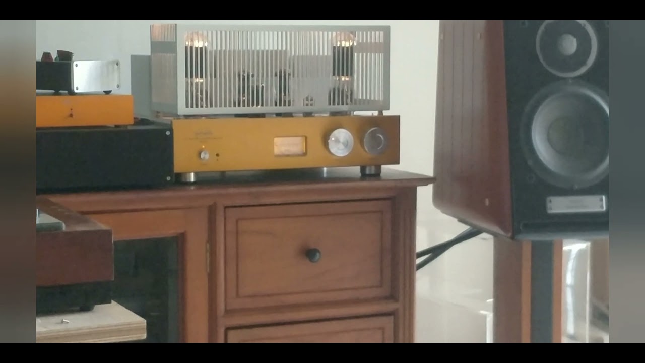 Upgraded Lenco playing Drive by London Symphony Orchestra