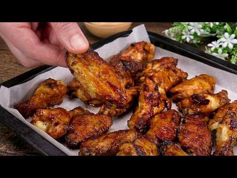 Crispy and juicy chicken wings! They're so delicious, I cook them almost every week!