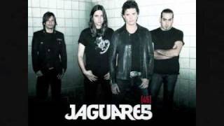 Video thumbnail of "Jaguares - Y Volvi Para Creer"