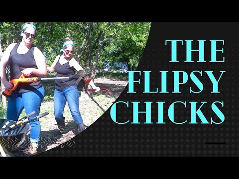 We’re FLIPPING my mom’s PROPERTY! | Property 1 Episode 1 | Trash Cleanup | Land Clearing