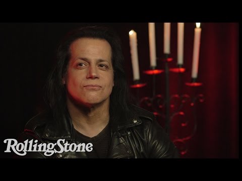 Video: Glenn Danzig таза баасы: Wiki, үй-бүлө, үй-бүлө, үйлөнүү үлпөтү, маяна, бир туугандар